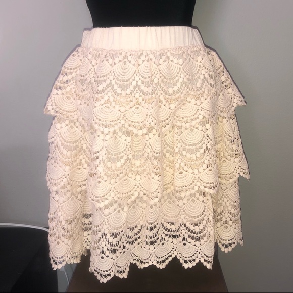 Cream Tiered Crochet Skirt - Picture 2 of 3